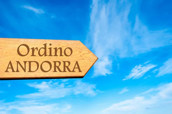 Wooden arrow sign pointing destination ORDINO, ANDORRA — Stock Photo, Image