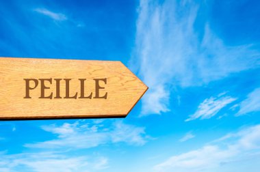 Ahşap ok işareti işaret hedef Peille, Fransa