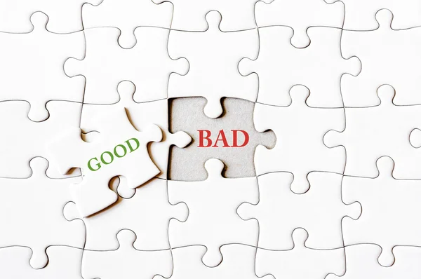 Missing jigsaw puzzle piece with word GOOD — Stock Photo, Image
