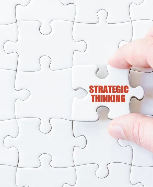 Last puzzle piece with words STRATEGIC THINKING — Stock Photo, Image