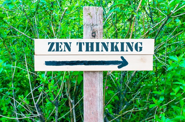 ZEN THINKING Directional sign — Stock Photo, Image