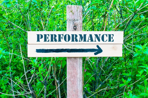PERFORMANCE Directional sign — Stock Photo, Image