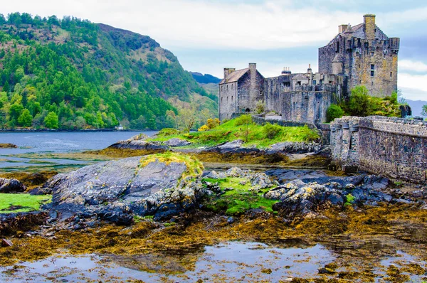 Eilean Donan Castle in Scotland, UK — Stock Photo, Image