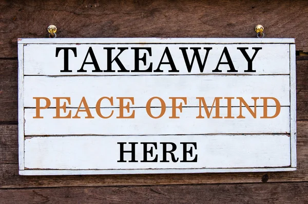 Inspirational message - Takeaway Peace Of Mind Here — Stock Photo, Image