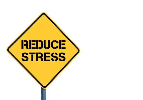 Sinal de estrada amarelo com reduzir a mensagem de estresse — Fotografia de Stock
