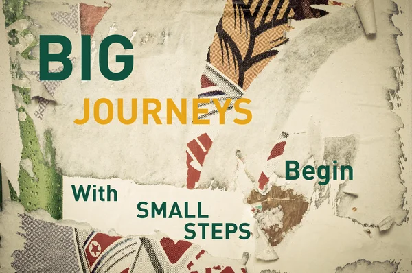 Inspirational message - Big Journeys begin with Small Steps — Stock Photo, Image