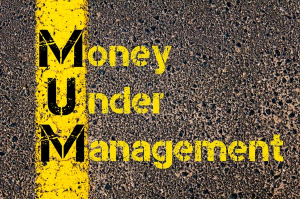 Acrônimo de negócio MUM como dinheiro sob gestão — Fotografia de Stock