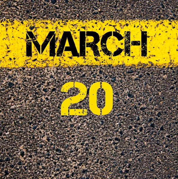 20 Marzo día calendario sobre la carretera marcando línea de pintura amarilla —  Fotos de Stock