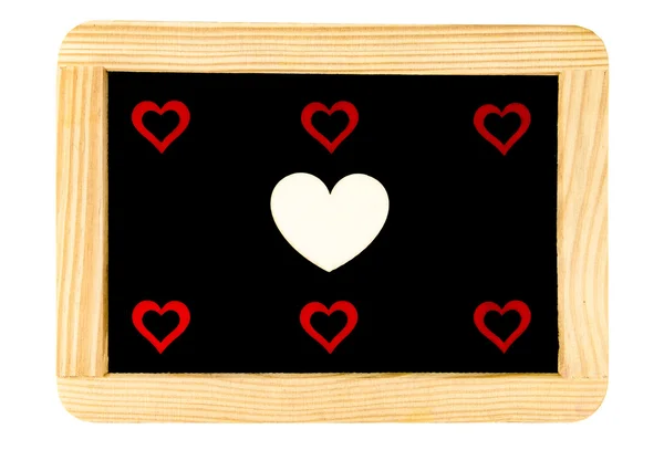 Cadre en bois vintage tableau noir isolé sur blanc avec sept symboles de forme de coeur rouge, concept d'amour — Photo