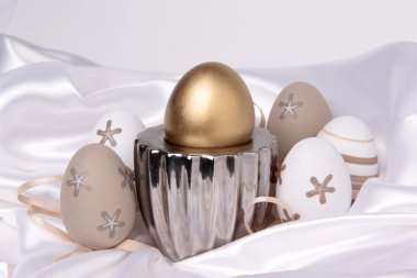 Paskalya yumurtaları dekorasyon