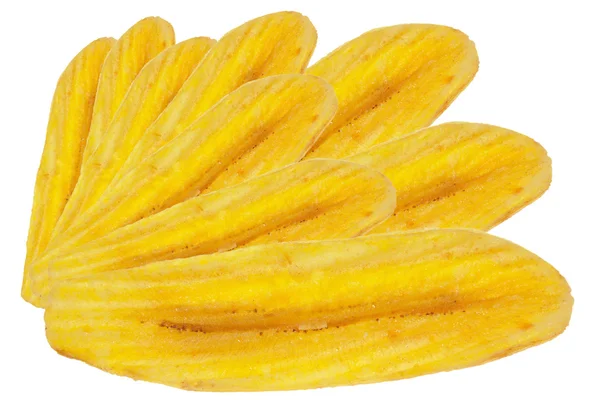 Bananchips på vit bakgrund — Stockfoto