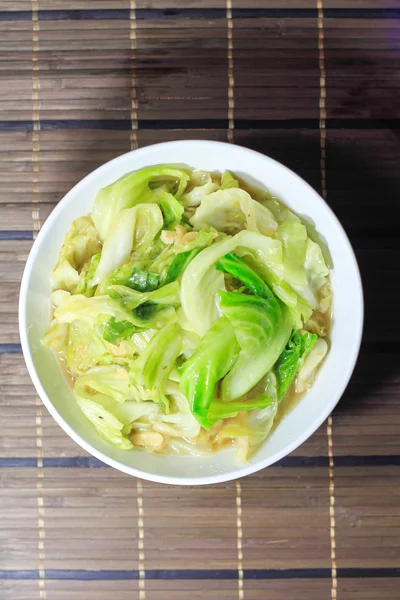 Fry lahana yemek masası, yumuşak odak pirinç ile karıştırın