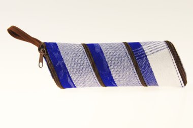 Çanta gözlük peştemal ile fermuar