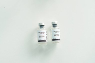 Koronavirüs aşısı COVID 19, korona virüsü araştırması. Korona virüsü enfeksiyonundan korunma, aşılama hayati organ sistemlerini çalışır ve tedaviyi sürdürür.