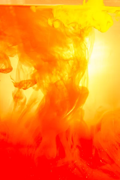 Fantasía Dream Nube de tinta en agua enfoque suave —  Fotos de Stock