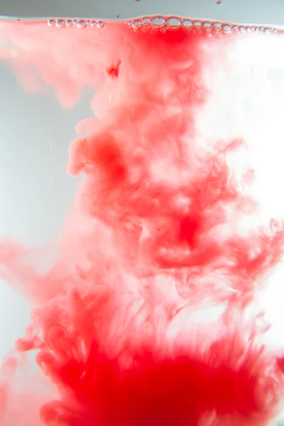 Fantasia Sogno Nuvola di inchiostro in acqua soft focus — Foto Stock