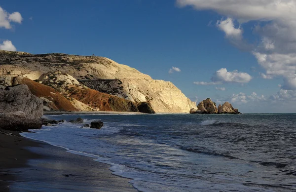 Doğum yeri Aphrodite, çakıl plajı