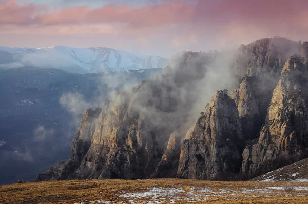 Mountains burn — Stock Photo, Image