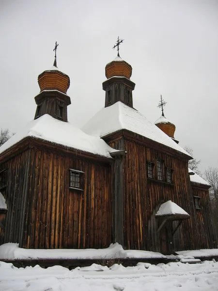 Église orthodoxe en bois — Photo