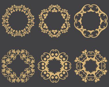 Dairesel barok süs seti. Altın dekoratif çerçeve. Mesajın yeri. Monogram, logo, düğün davetiyesi, menü için kullanılabilir. Vektör grafikleri.