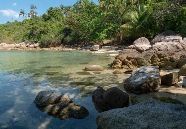 Τροπική Παραλία Του Νησιού Koh Phangan Ακτή Της Περιοχής Hin Royalty Free Φωτογραφίες Αρχείου