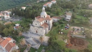 Prcanj 'daki Kutsal Bakire Meryem Kilisesi' nin doğuşu