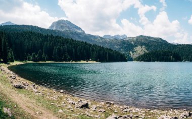 Karadağ 'daki Kara Göl, Zabljak' taki Durmitor Milli Parkı 'nda