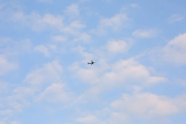 Foto der Hintergrund des Himmels mit Wolken. — Stockfoto