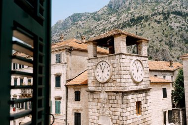 Güzel eski kilise, tarihi ve turistik bir yer..
