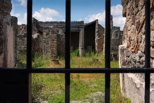 Ruined Structures Remain in Pompeii — Stock Photo, Image