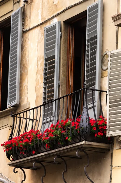 Italian Architecture and Decorative Balconies — Stock Photo, Image