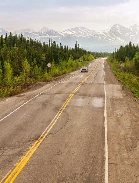 Alaskan Road — Stock Photo, Image