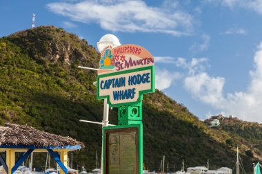 Kaptan Hodge Wharf giriş işareti