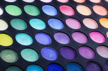 Makyaj rengi göz falı paletleri