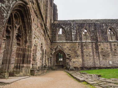 tintern abbey, 12 eski bir manastır kilisesi kalıntıları
