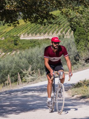Kimliği belirsiz partipant L'Eroica, İtalya