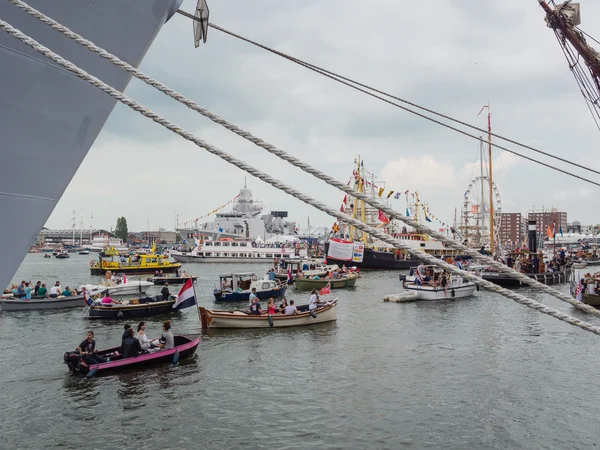 Amsterdam puerto durante la vela 2015 — Foto de Stock