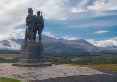 Komando Memorial Spean Bridge İskoçya'da