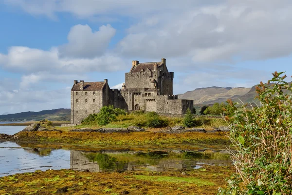 Eilean donan castle in dornie, schottland — Stockfoto