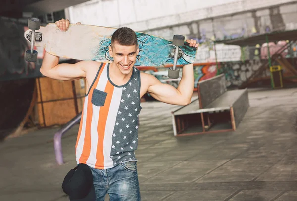 Homem Skate Estilo de Vida Relaxe Hipster Concept — Fotografia de Stock