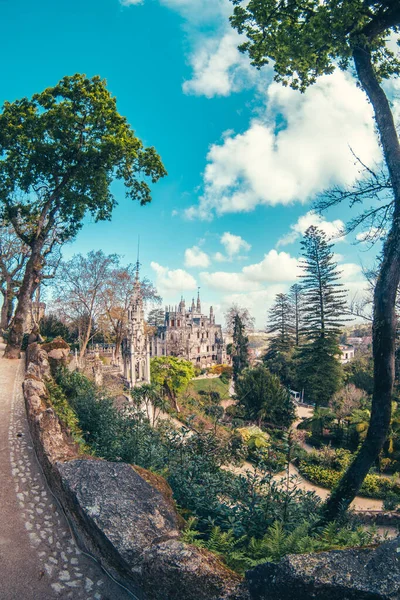 Lizbon 'daki sintra şatosu Quinta da regaleira