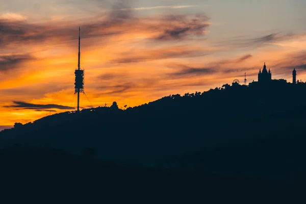 Západ Slunce Horách Městem Barcelona — Stock fotografie