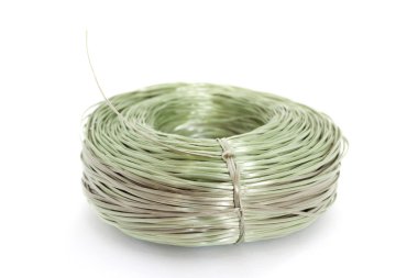 Beyaz arka plan üzerinde plastik halat