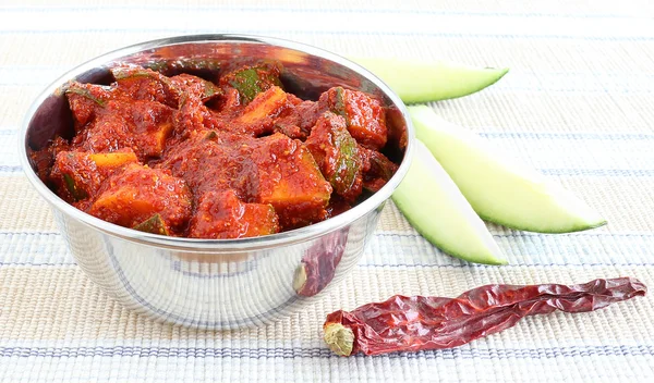 Baharatlı Mango turşusu