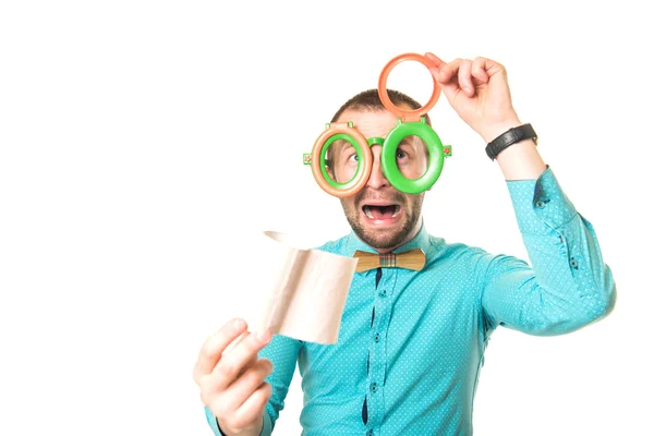 Man met bril toilet grappige toont emoties — Stockfoto
