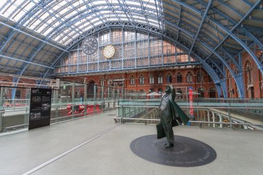 Londra'daki St pancras uluslararası istasyonu