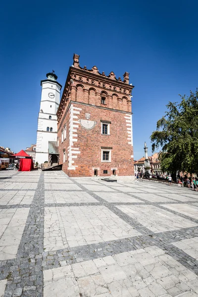 SANDOMIERZ, POLONIA - 30 AGOSTO: Parte del centro storico di Sandomierz è — Foto Stock