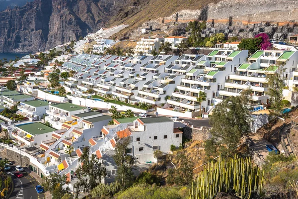 Şehir Los Gigantes Tenerife, Kanarya Adaları, İspanya — Stok fotoğraf