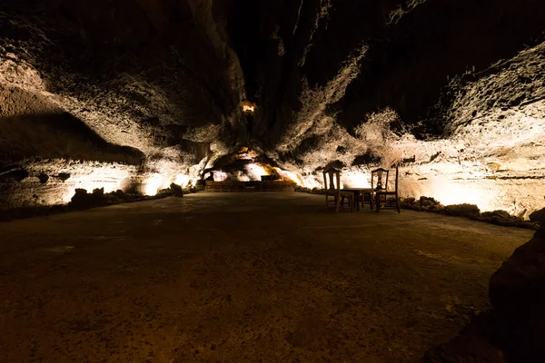 Zelená jeskyně (Cueva de los Verdes) v Lanzarote, Kanárské ostrovy, S — Stock fotografie