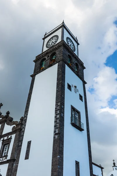 Torre de San Sebastián (Igreja Matriz de Sao Sebastiao) i — Foto de Stock